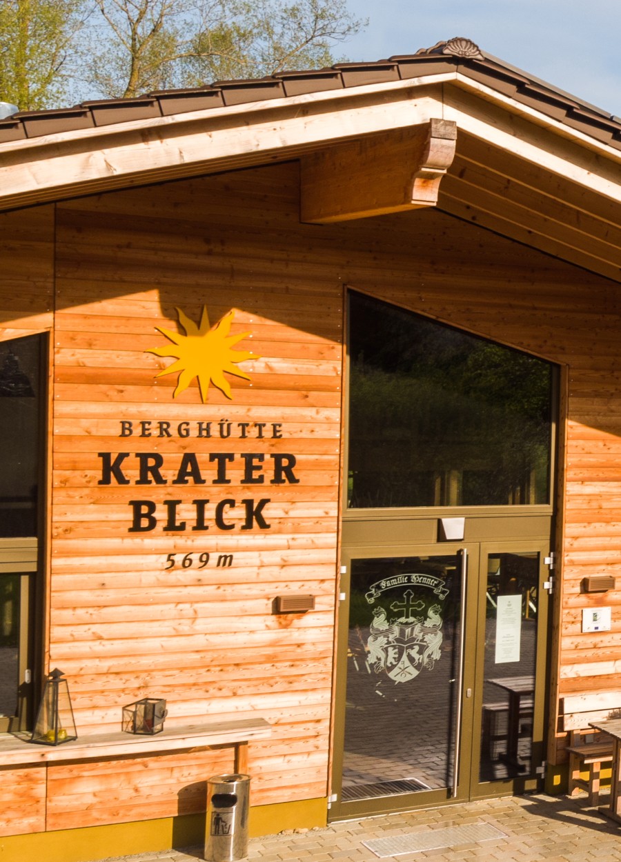 Eventlocation Berghütte Kraterblick auf dem Zentralhügel des Steinheimer Beckens dem Steinhirt