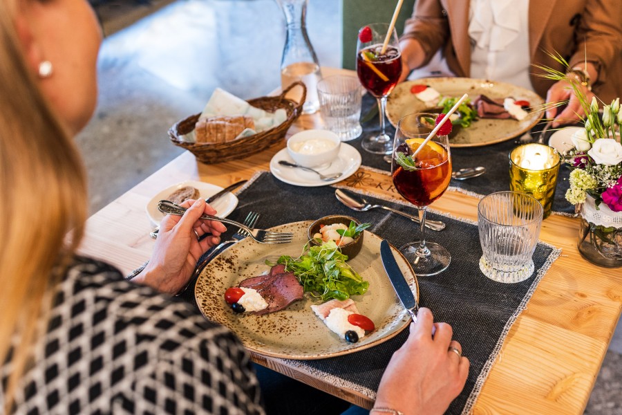 HeimatGenuss-Restaurant-skreuz_steinheim