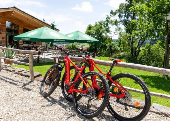 E-Bikes Berghütte Kraterblick sKreuz Steinheim