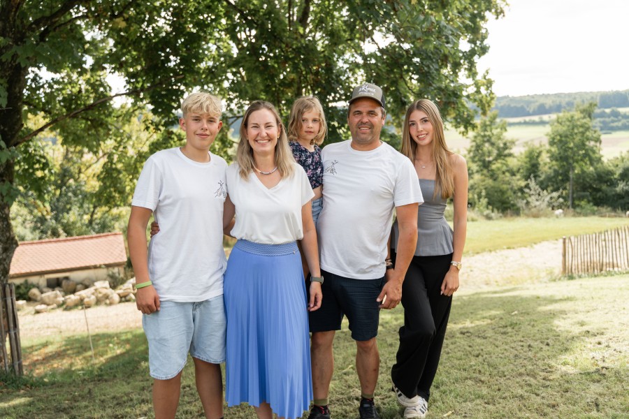 sKreuz Familie Maier Sommerfest