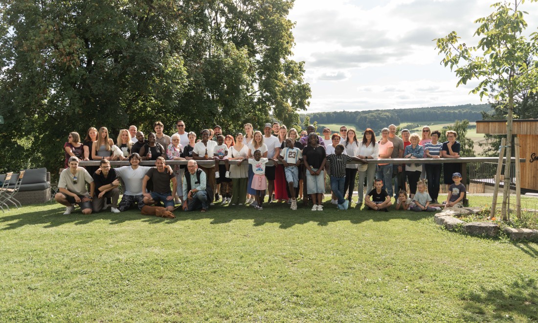 Team Bild alle Mitarbeiter